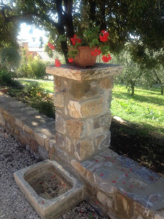 Agriturismo La Sede Di Carlo Saturnia Luaran gambar