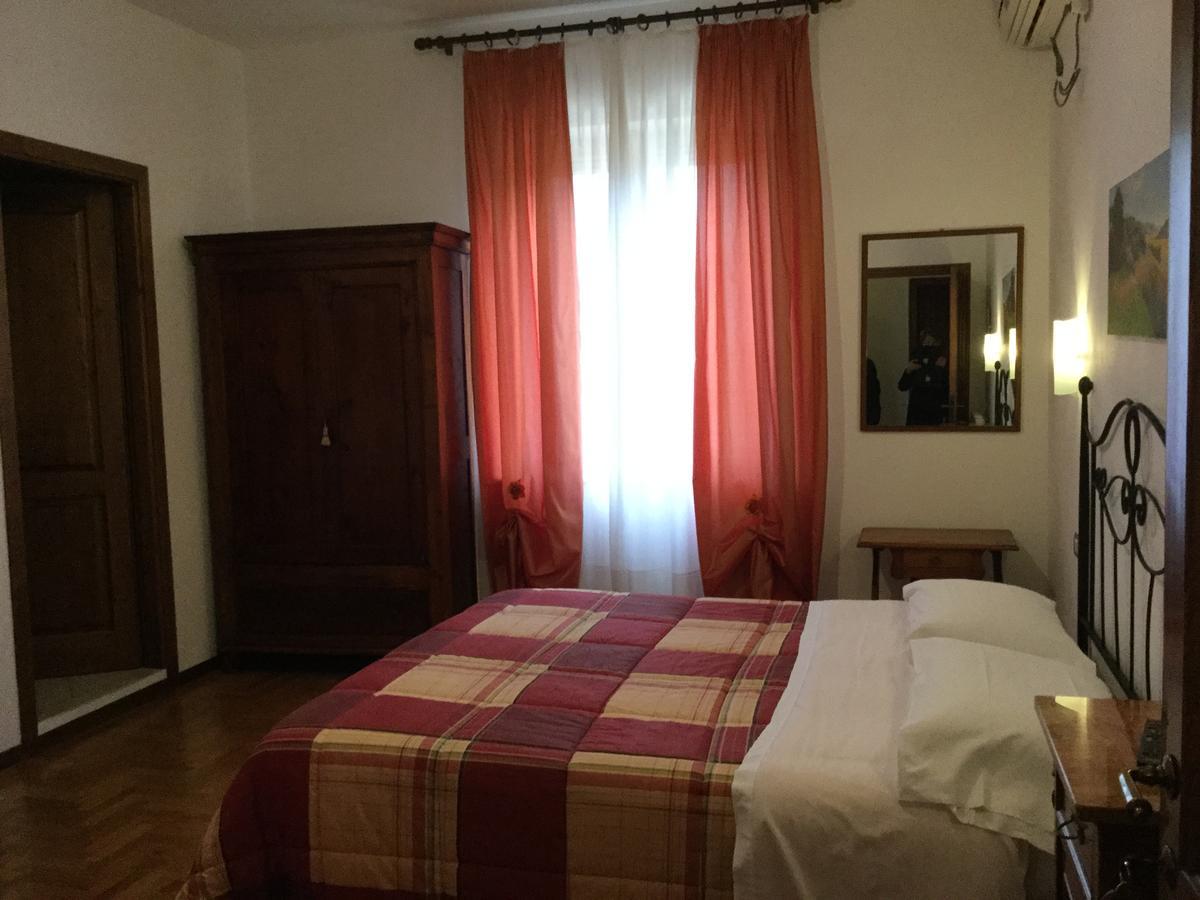 Agriturismo La Sede Di Carlo Saturnia Luaran gambar